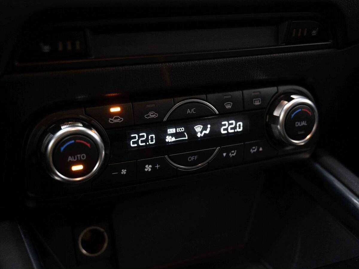 Б/У Мазда Ц-Икс-5 2018 года. Фото: #16