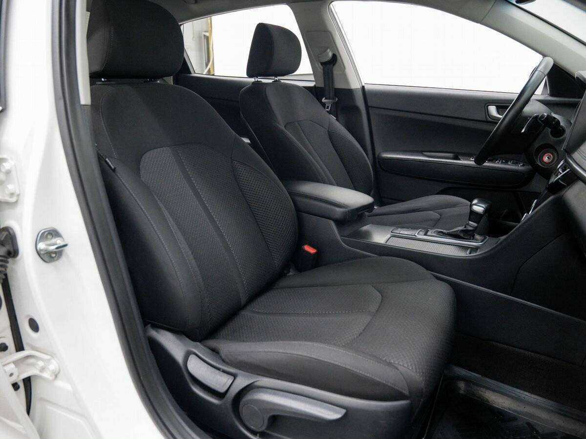 Б/У Киа Оптима 2017 года. Фото: #6