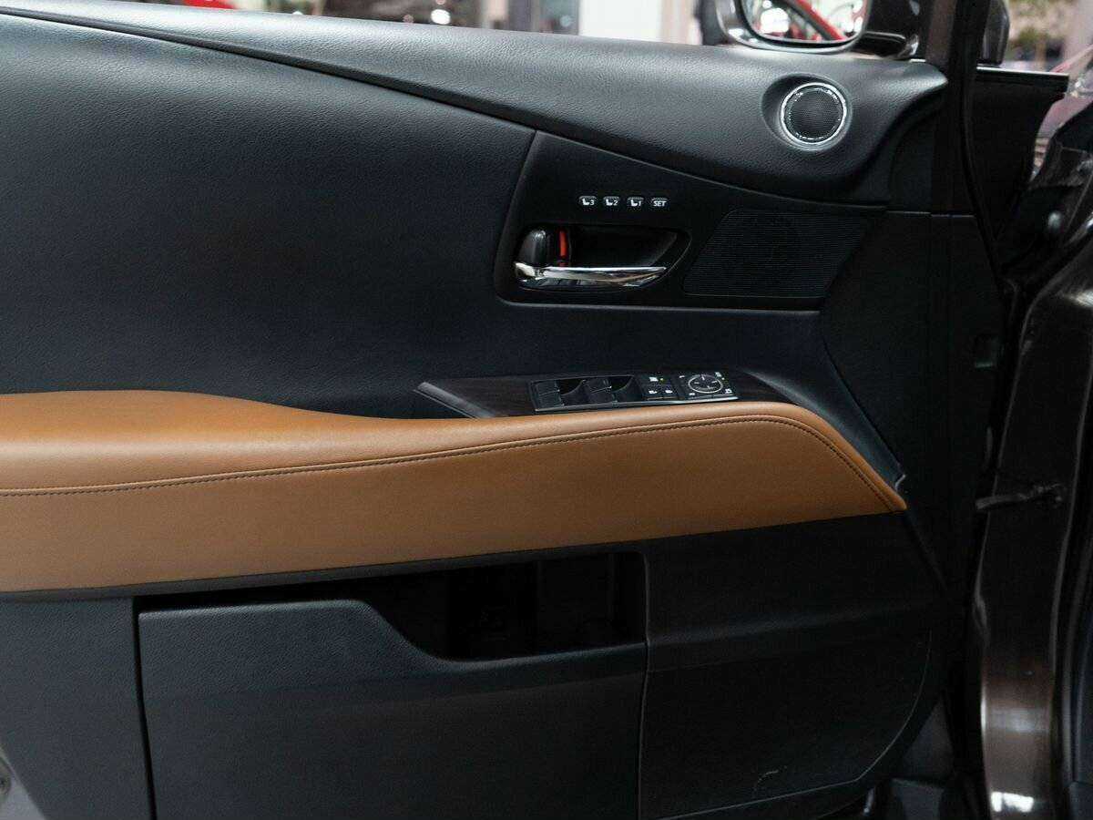 Lexus RX 2013 года с пробегом. Фото: #15