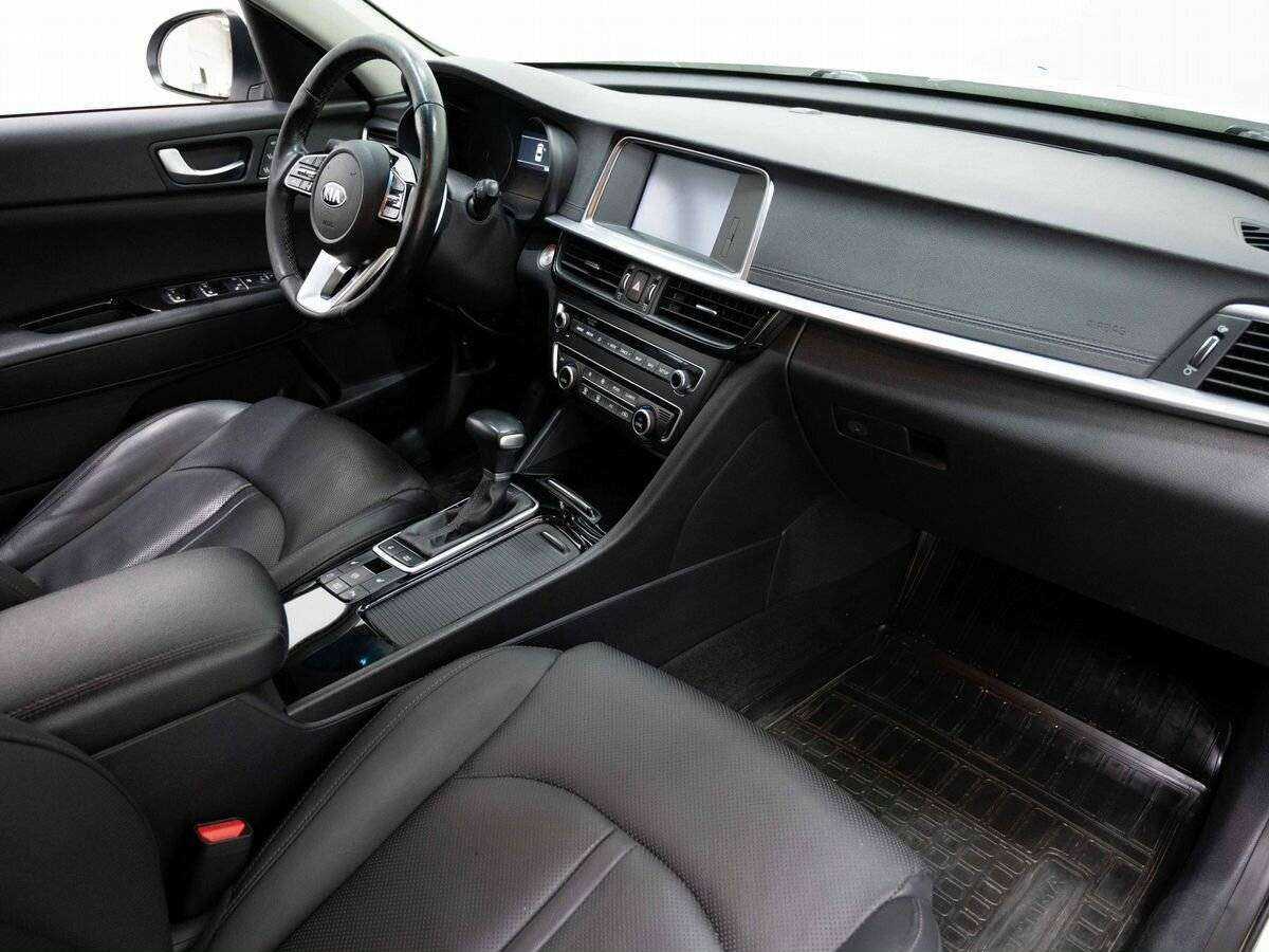 Б/У Киа Оптима 2018 года. Фото: #8