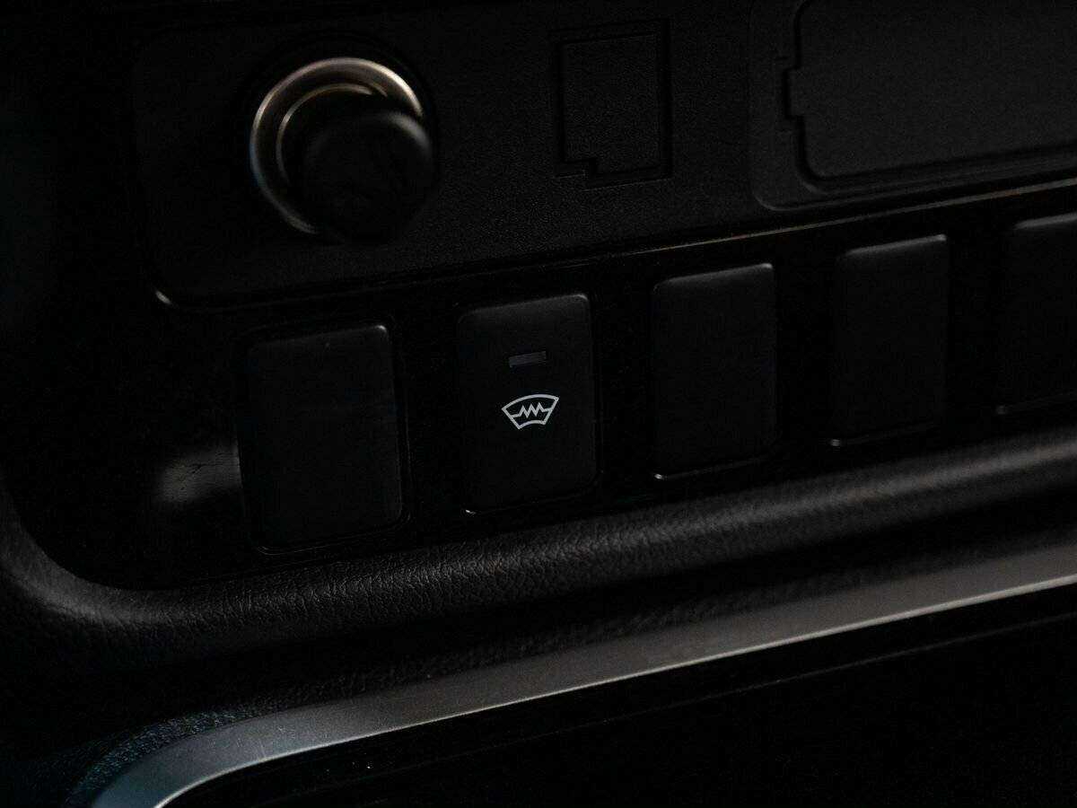 Б/У Митсубиши Оутлэндер 2018 года. Фото: #13