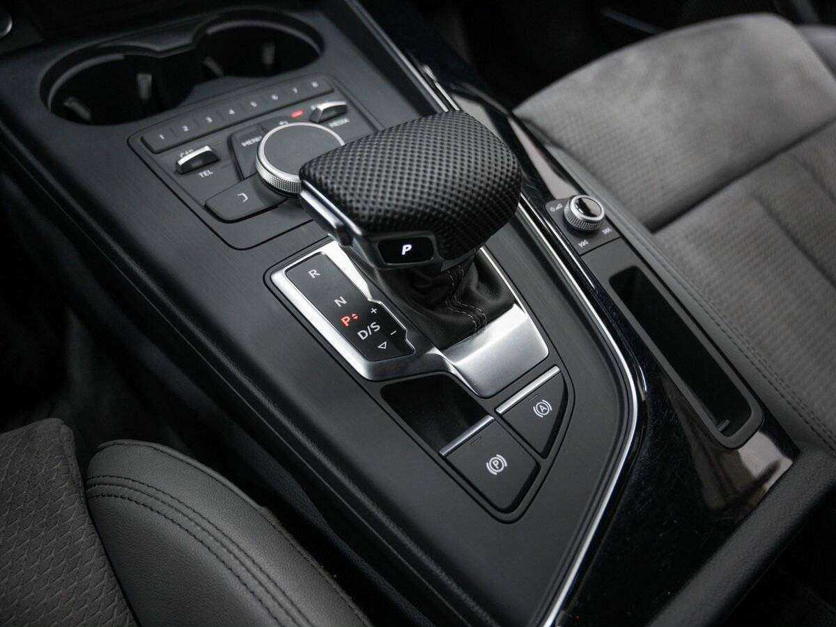 Audi A4 2019 года с пробегом. Фото: #22