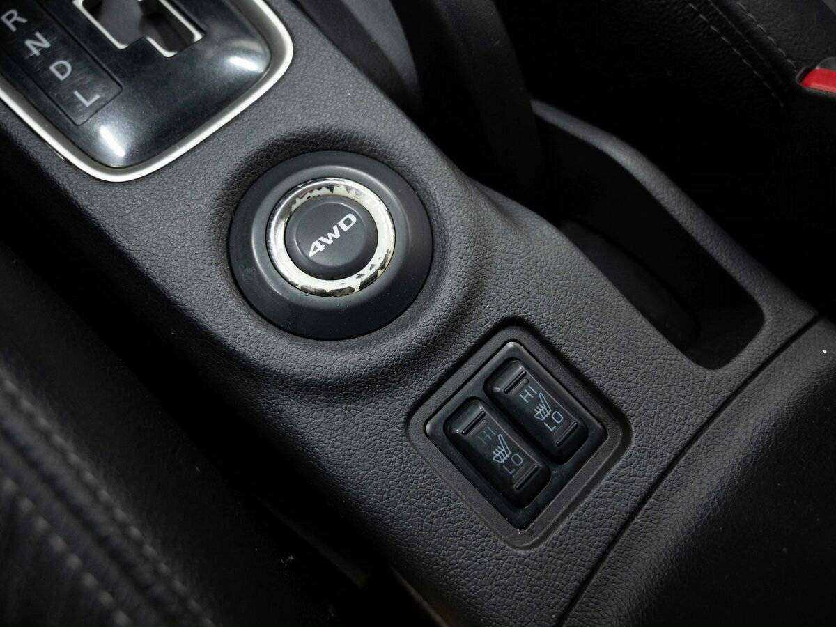 Б/У Митсубиши Оутлэндер 2013 года. Фото: #22