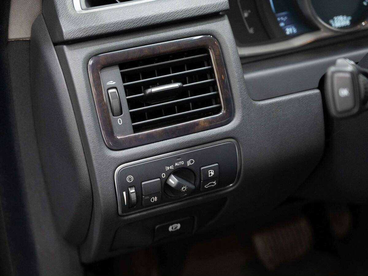 Б/У Вольво С80 2015 года. Фото: #13