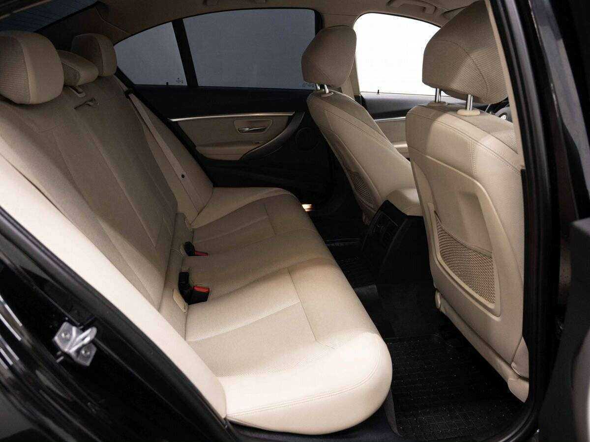 BMW 3 серии 2018 года с пробегом. Фото: #9