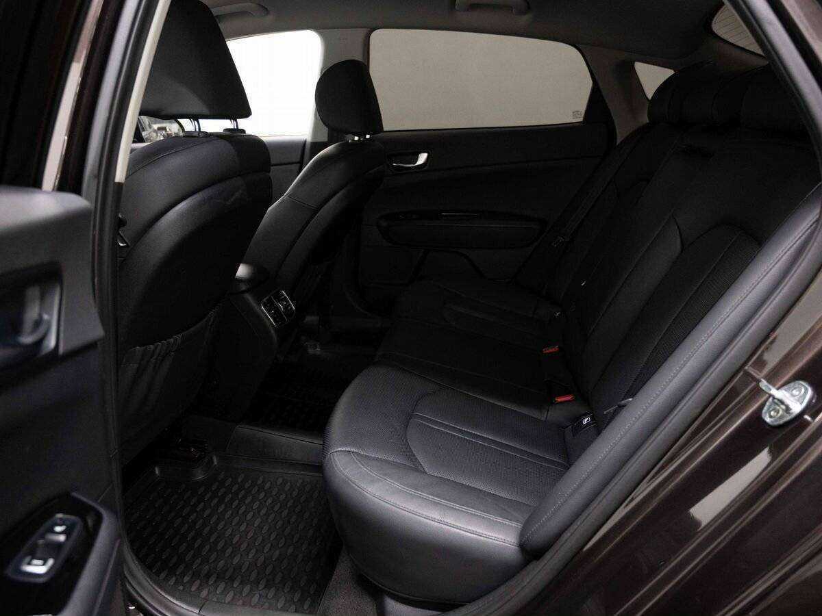 Б/У Киа Оптима 2018 года. Фото: #8