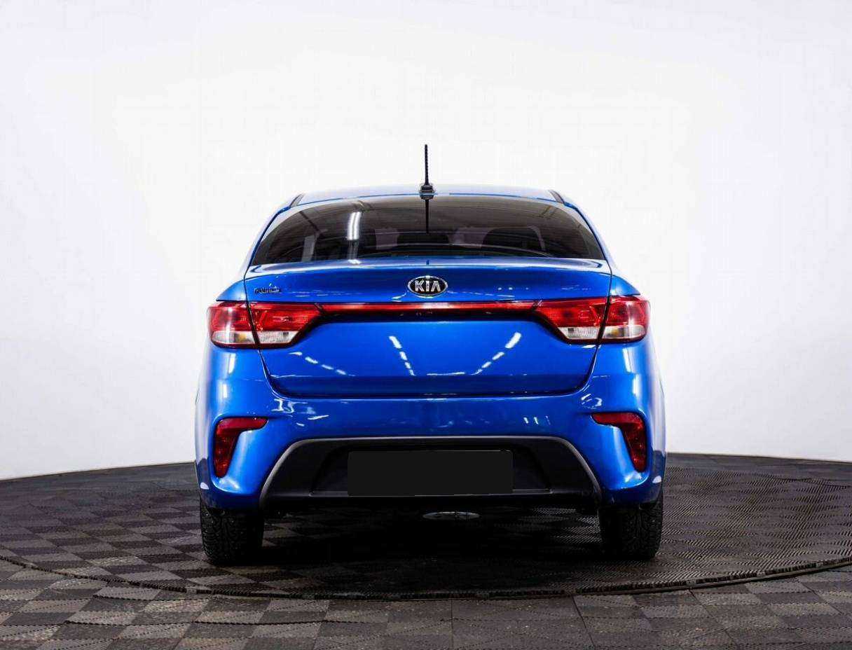 Б/У Киа Рио 2018 года. Фото: #4