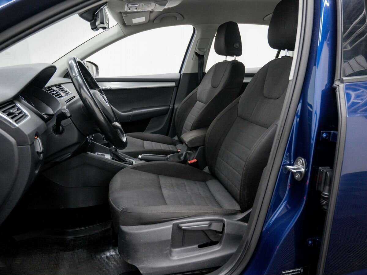 Б/У Шкода Октавия 2015 года. Фото: #13