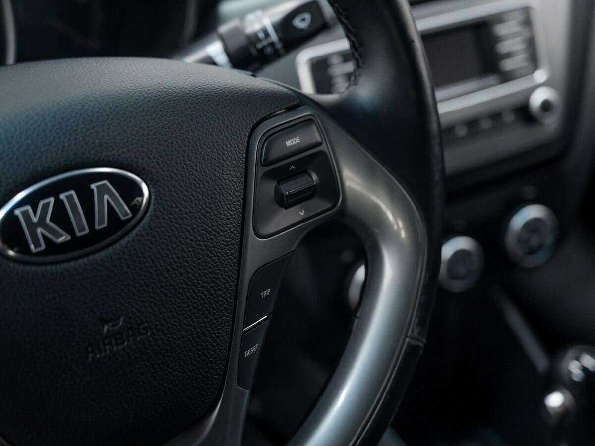 Б/У Киа Рио 2015 года. Фото: #21