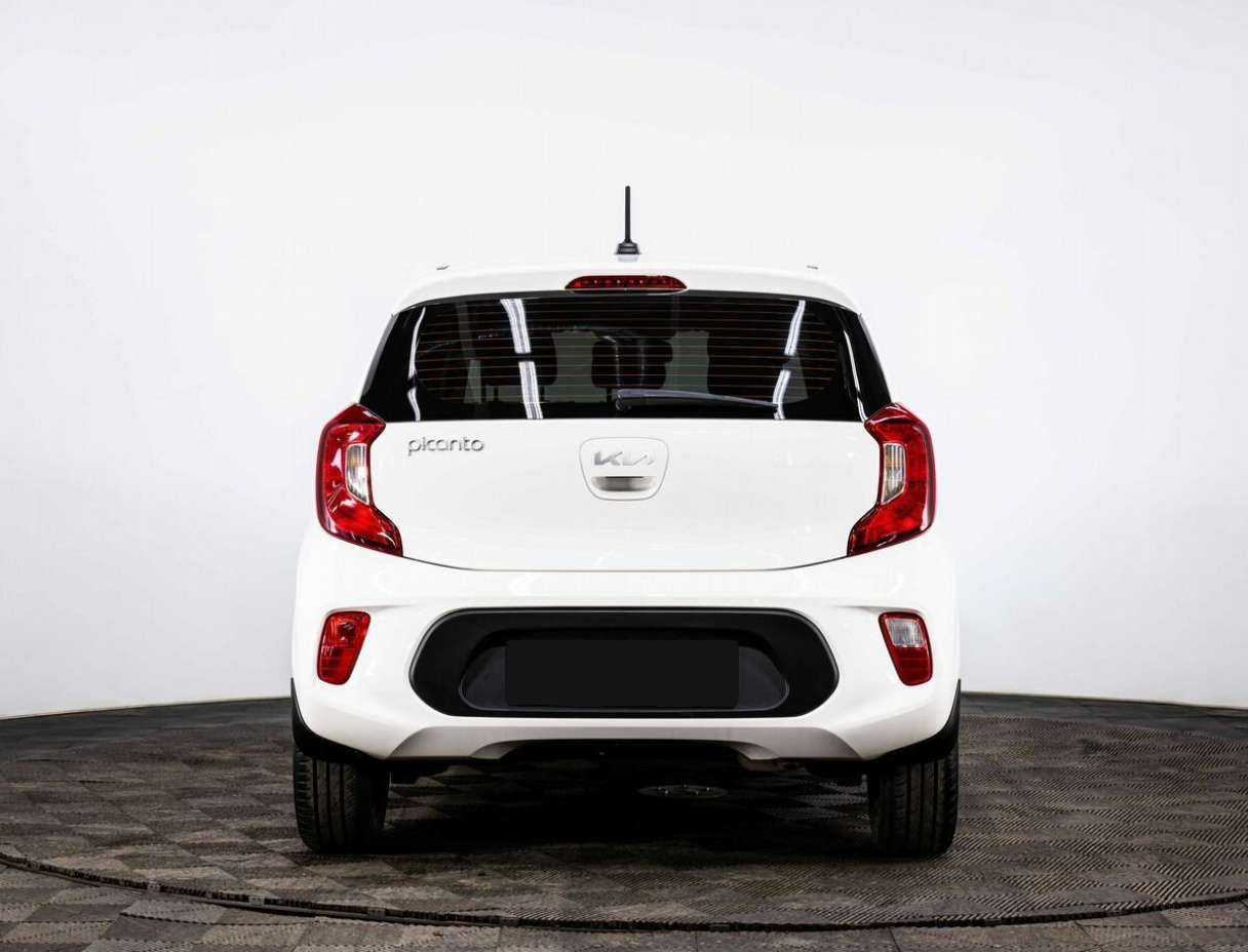 Б/У Киа Пиканто 2022 года. Фото: #4