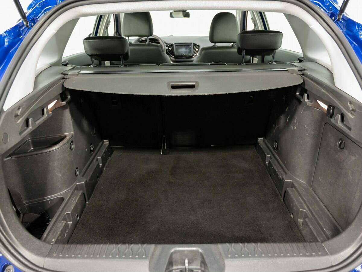 Lada (ВАЗ) Vesta 2021 года с пробегом. Фото: #24