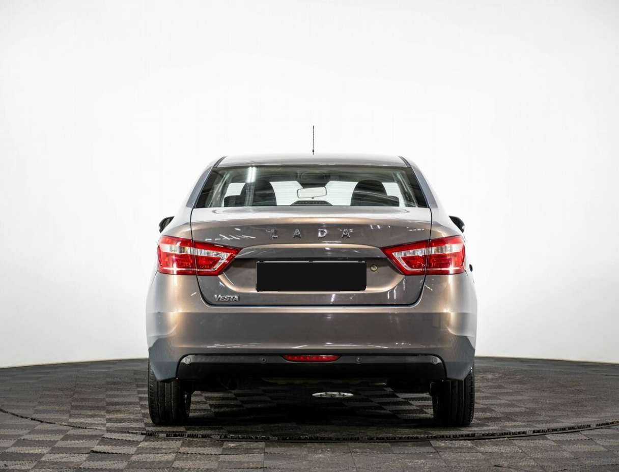 Lada (ВАЗ) Vesta 2015 года с пробегом. Фото: #4