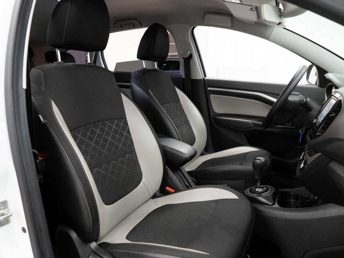 Lada (ВАЗ) Vesta 2018 года с пробегом. Фото: #8