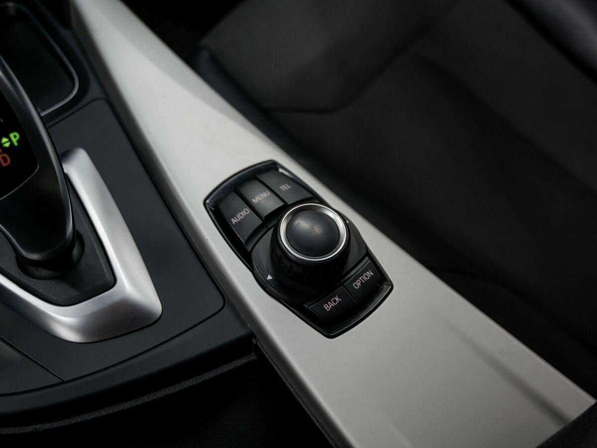 BMW 3 серии 2016 года с пробегом. Фото: #18