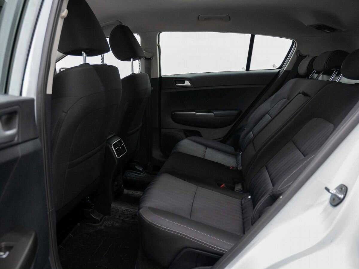 Б/У Киа Спортейдж 2019 года. Фото: #8