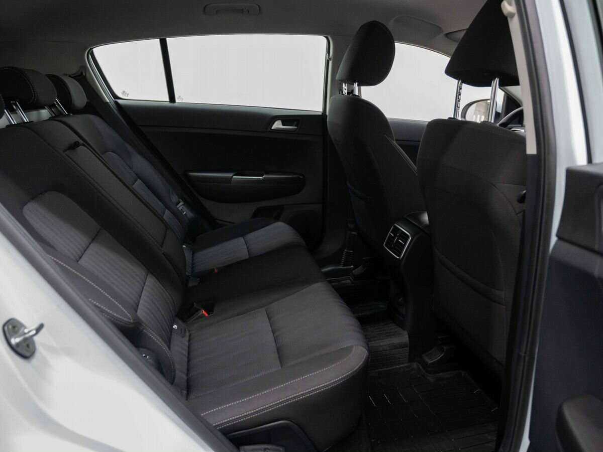 Б/У Киа Спортейдж 2019 года. Фото: #9