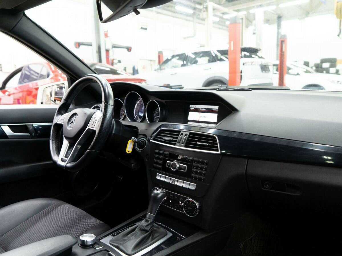 Mercedes-Benz C-Класс 2012 года с пробегом. Фото: #17