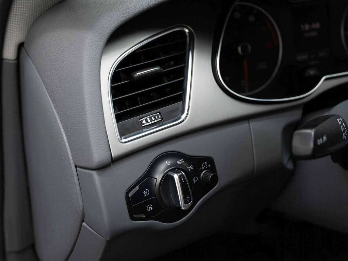 Audi A4 2012 года с пробегом. Фото: #11