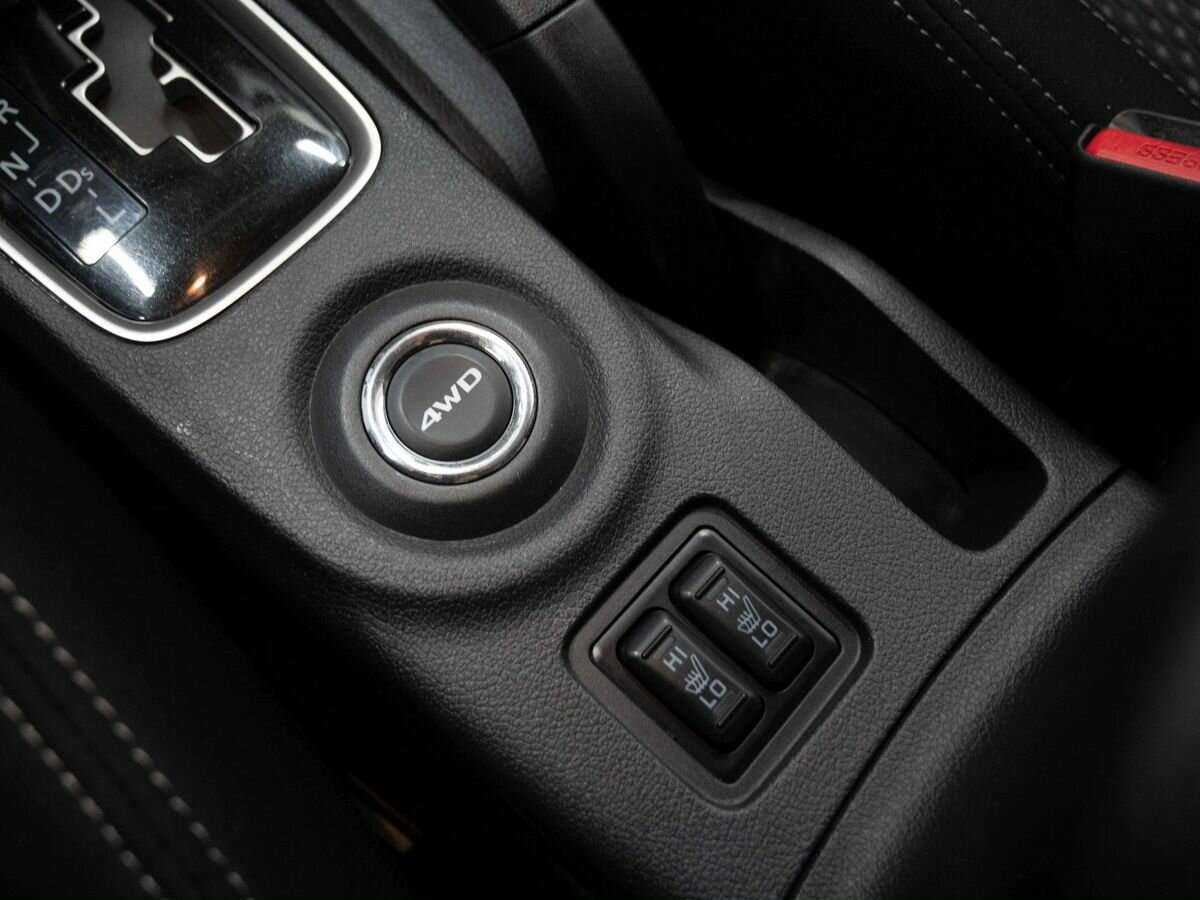 Б/У Митсубиши Оутлэндер 2016 года. Фото: #22