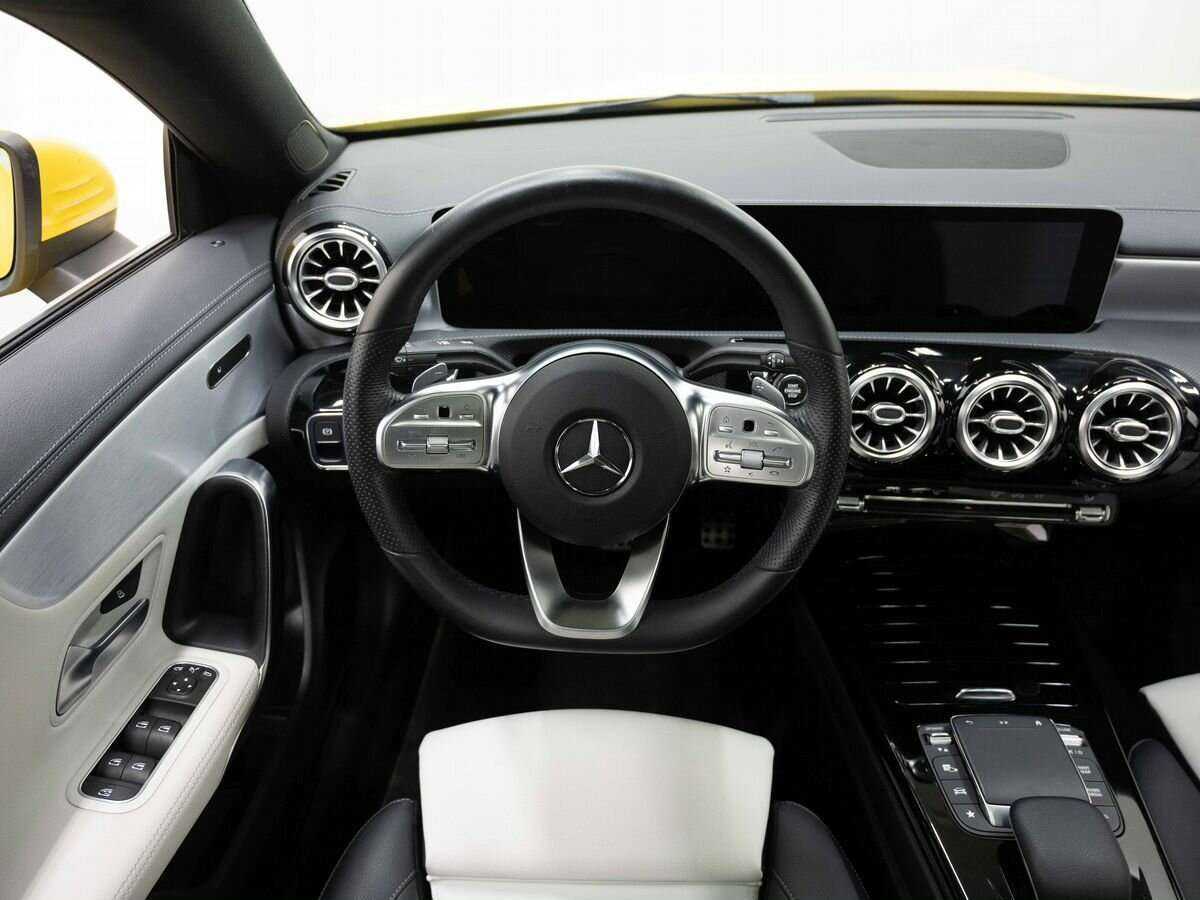 Mercedes-Benz CLA 2020 года с пробегом. Фото: #11