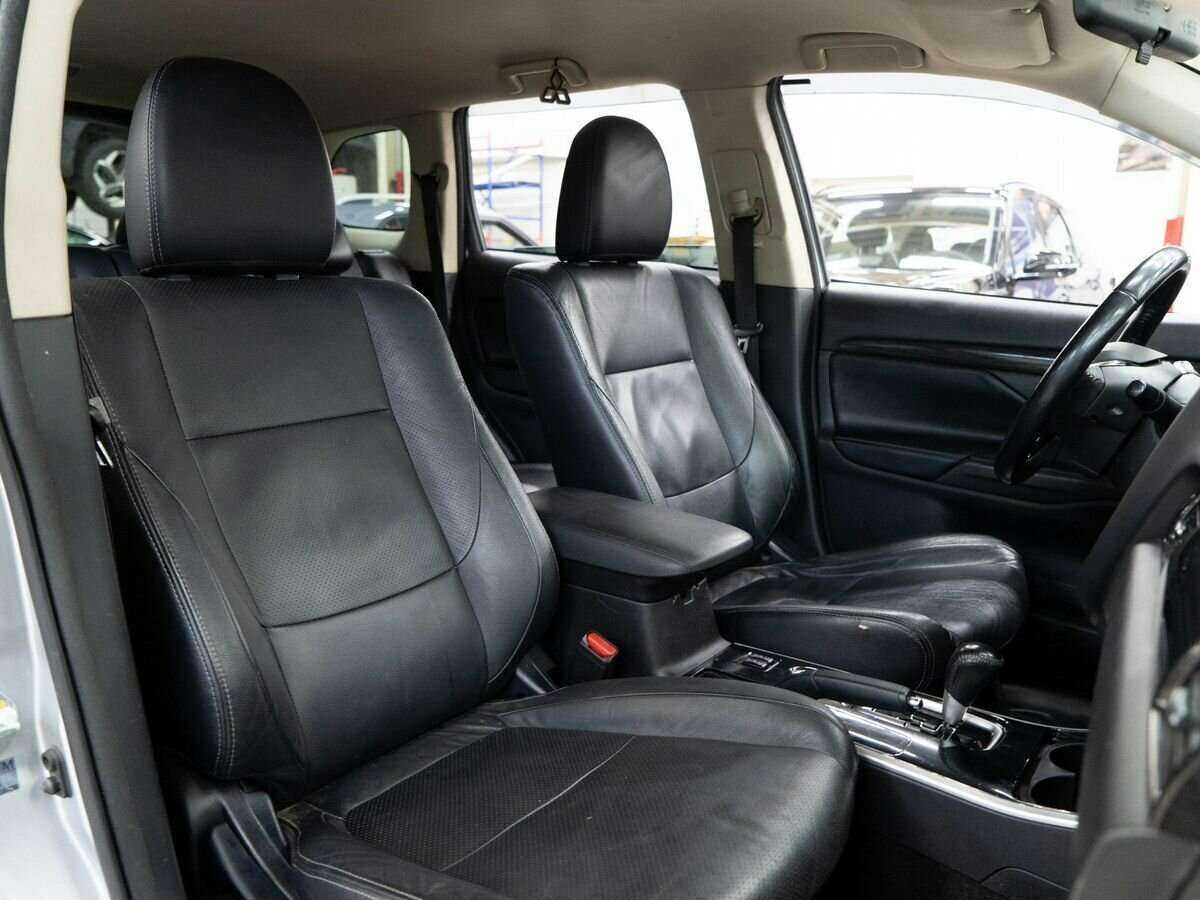 Mitsubishi Outlander 2017 года с пробегом. Фото: #8