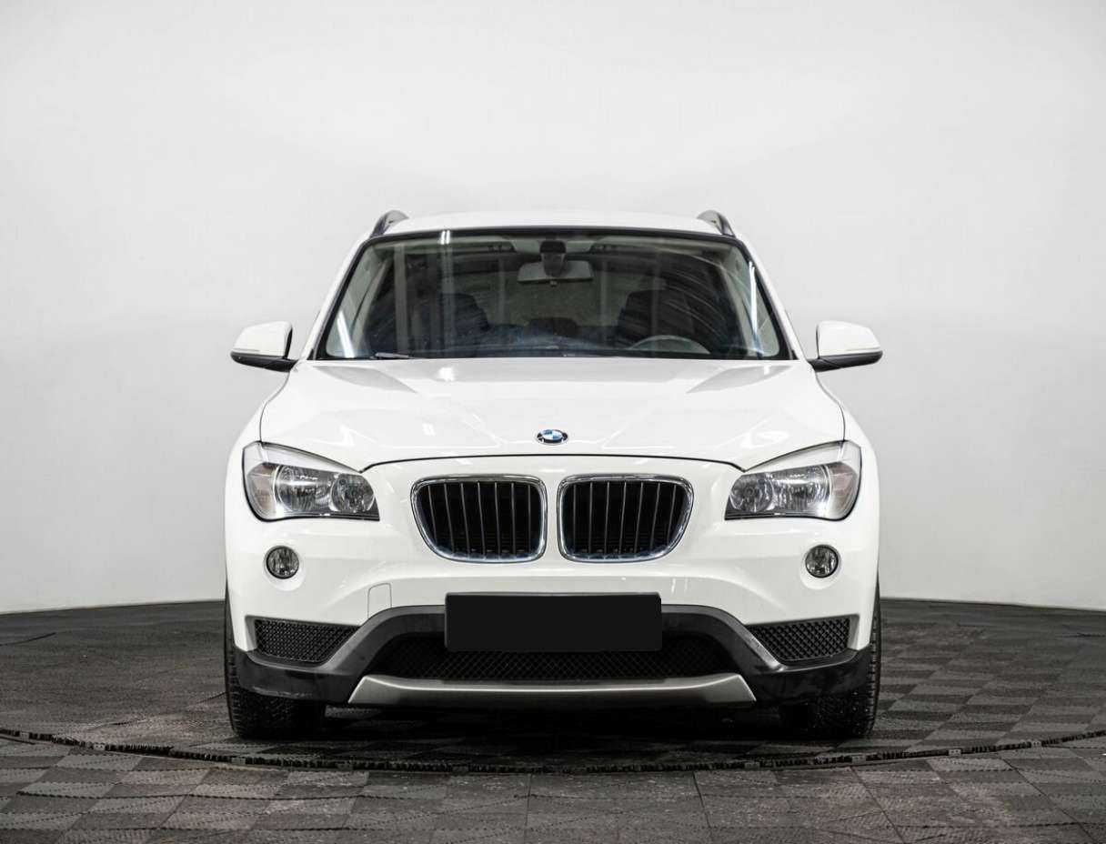BMW X1 2013 года с пробегом. Фото: #1