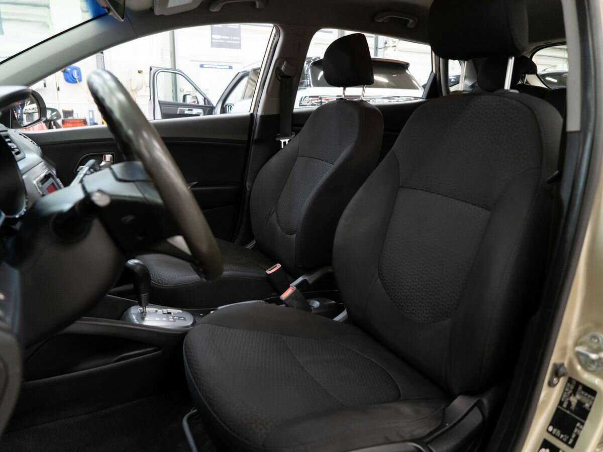 Kia Rio 2012 года с пробегом. Фото: #4