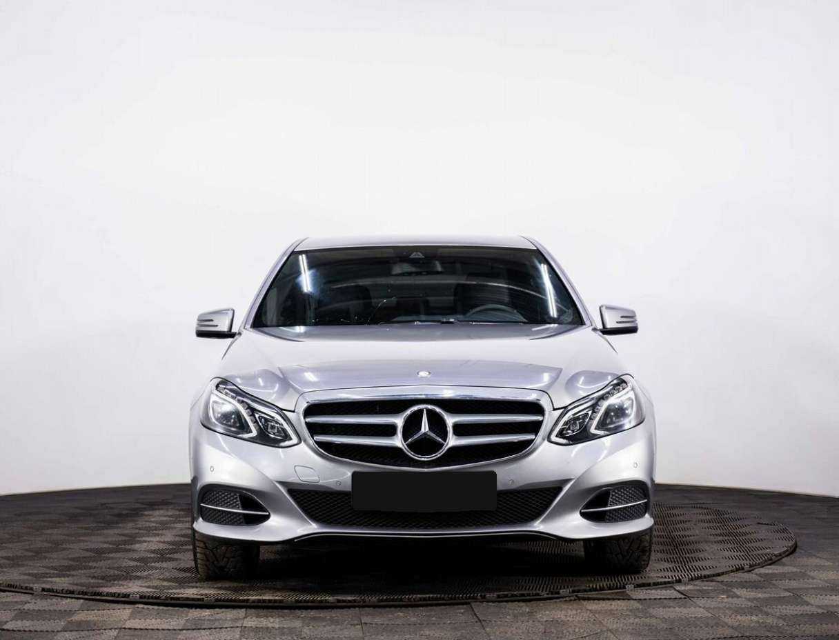 Mercedes-Benz E-Класс 2014 года с пробегом. Фото: #1