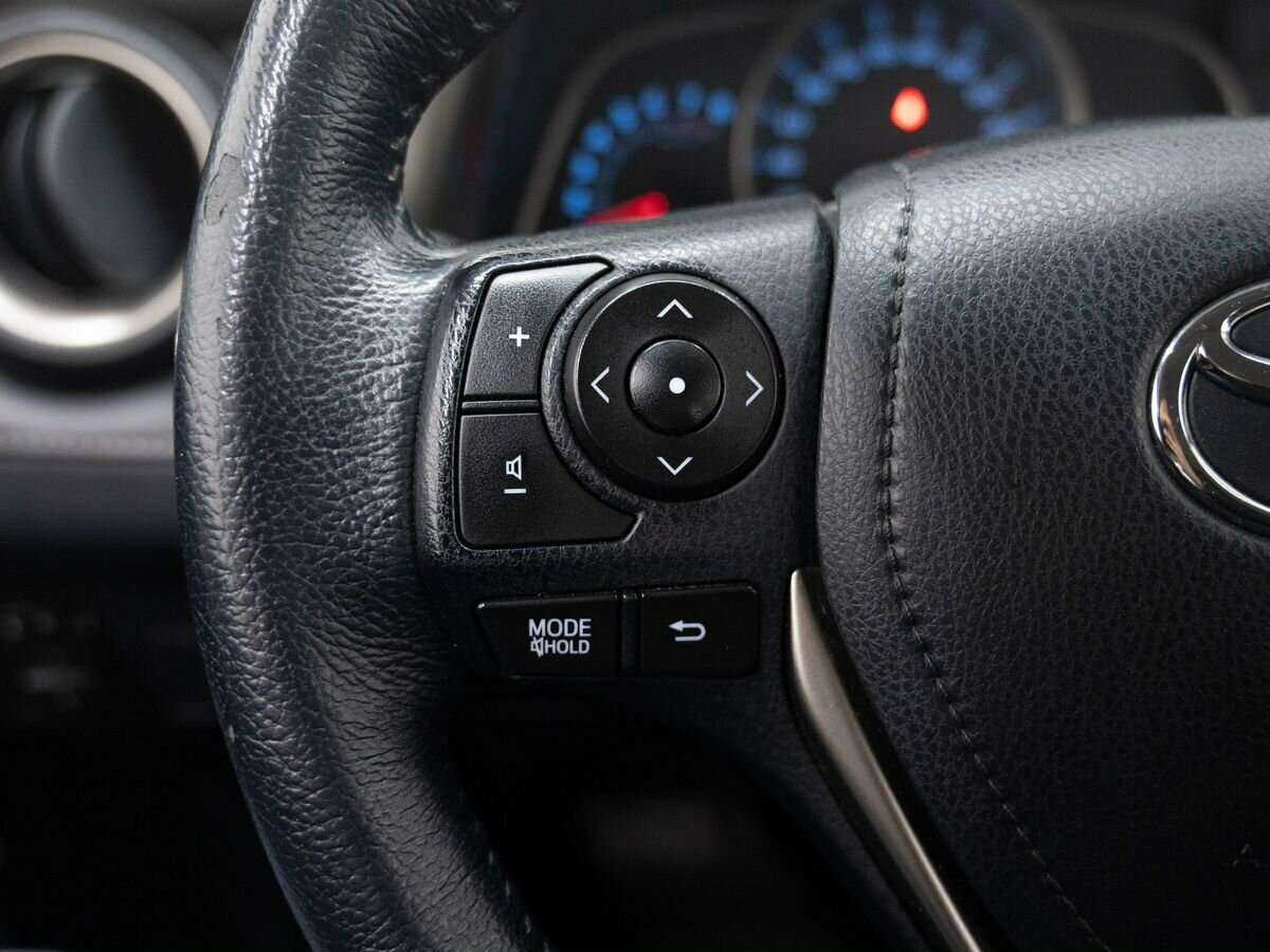 Б/У Тойота Рав4 2014 года. Фото: #18