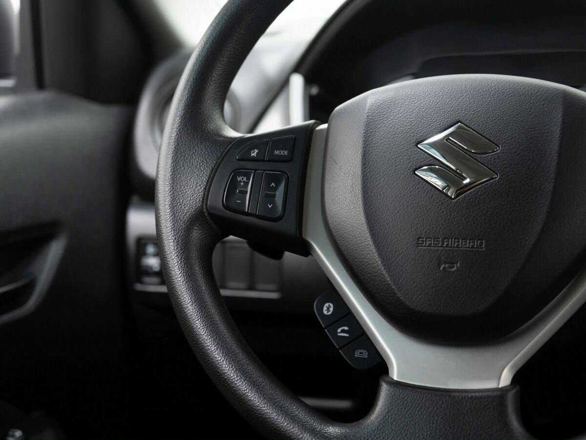 Б/У Сузуки Витара 2015 года. Фото: #12