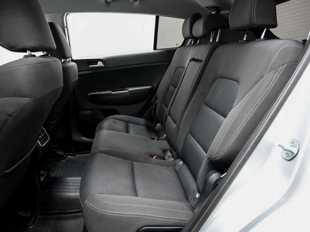 Б/У Киа Спортейдж 2017 года. Фото: #11