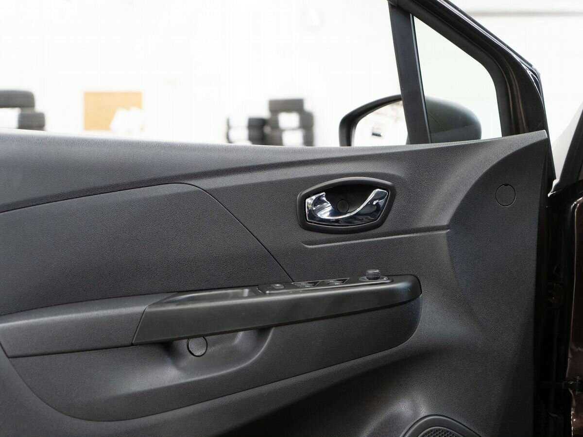 Renault Kaptur 2019 года с пробегом. Фото: #16