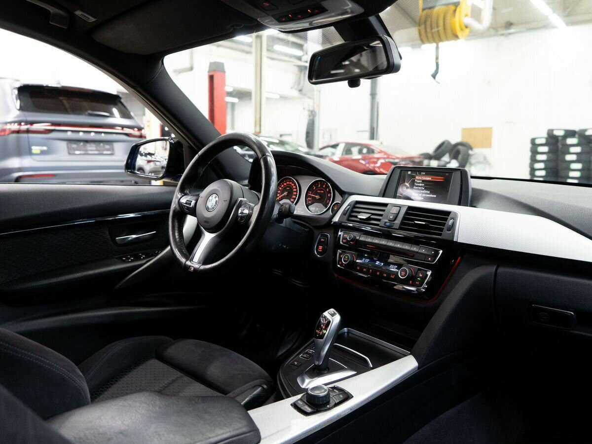 BMW 3 серии 2016 года с пробегом. Фото: #16