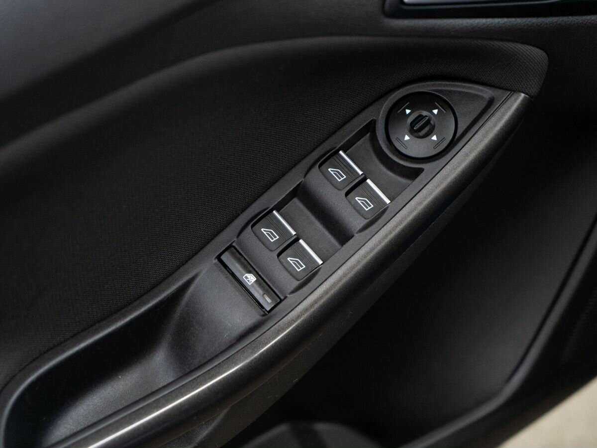 Ford Focus 2017 года с пробегом. Фото: #13