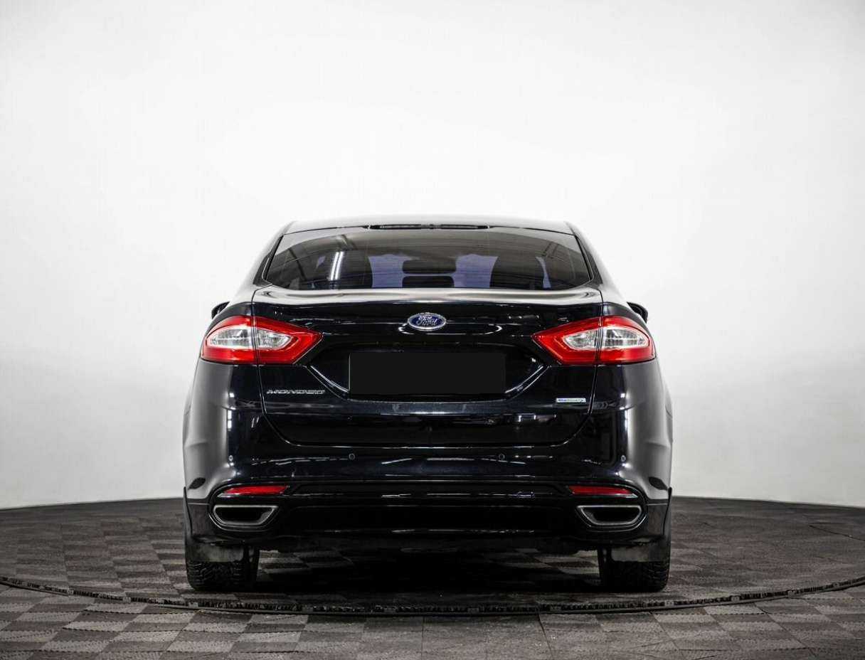 Б/У Форд Мондео 2015 года. Фото: #4