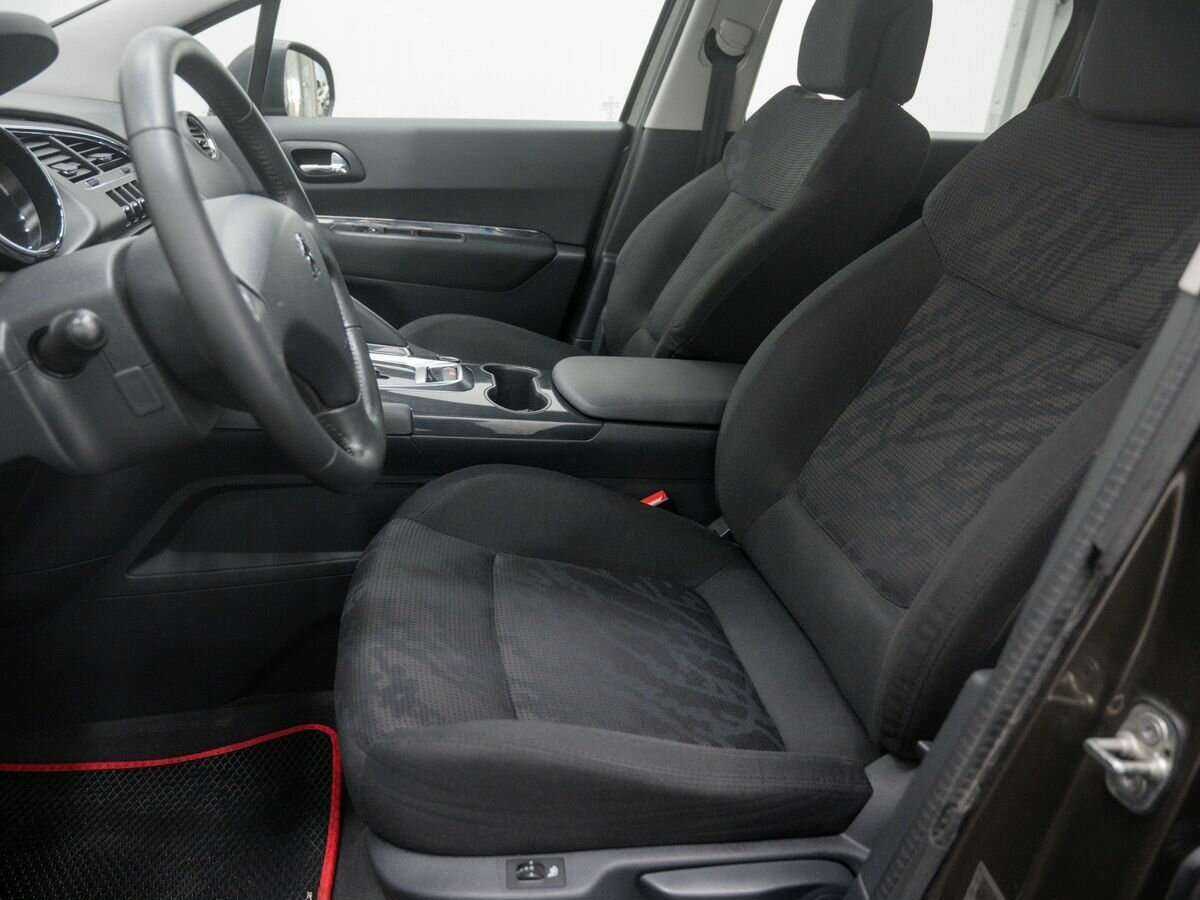 Б/У Пежо 3008 2012 года. Фото: #13