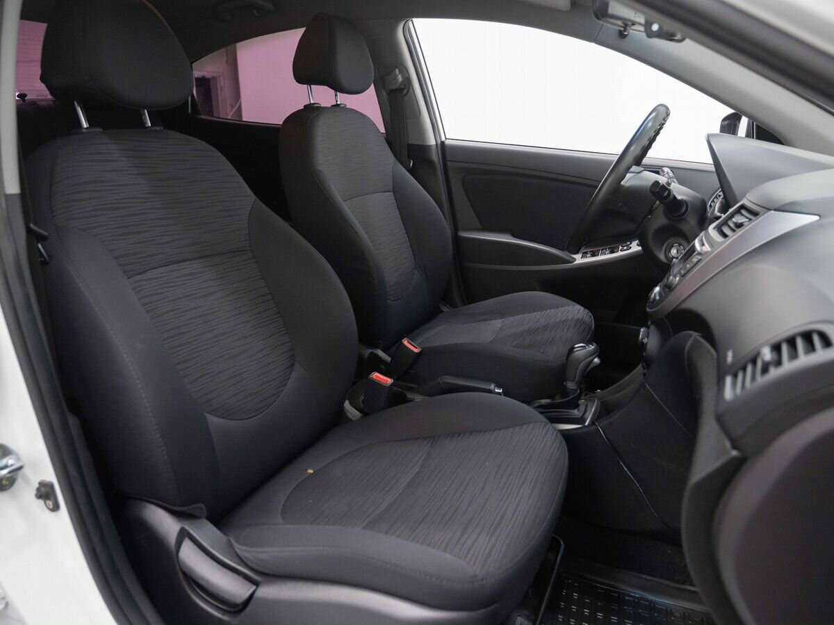 Б/У Хендай Солярис 2014 года. Фото: #12