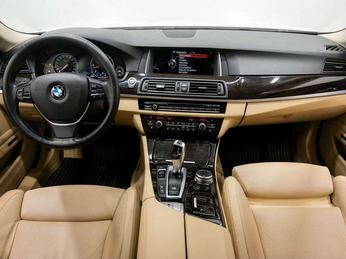 BMW 5 серии 2015 года с пробегом. Фото: #8