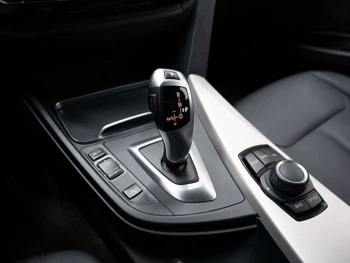 BMW 3 серии 2016 года с пробегом. Фото: #16