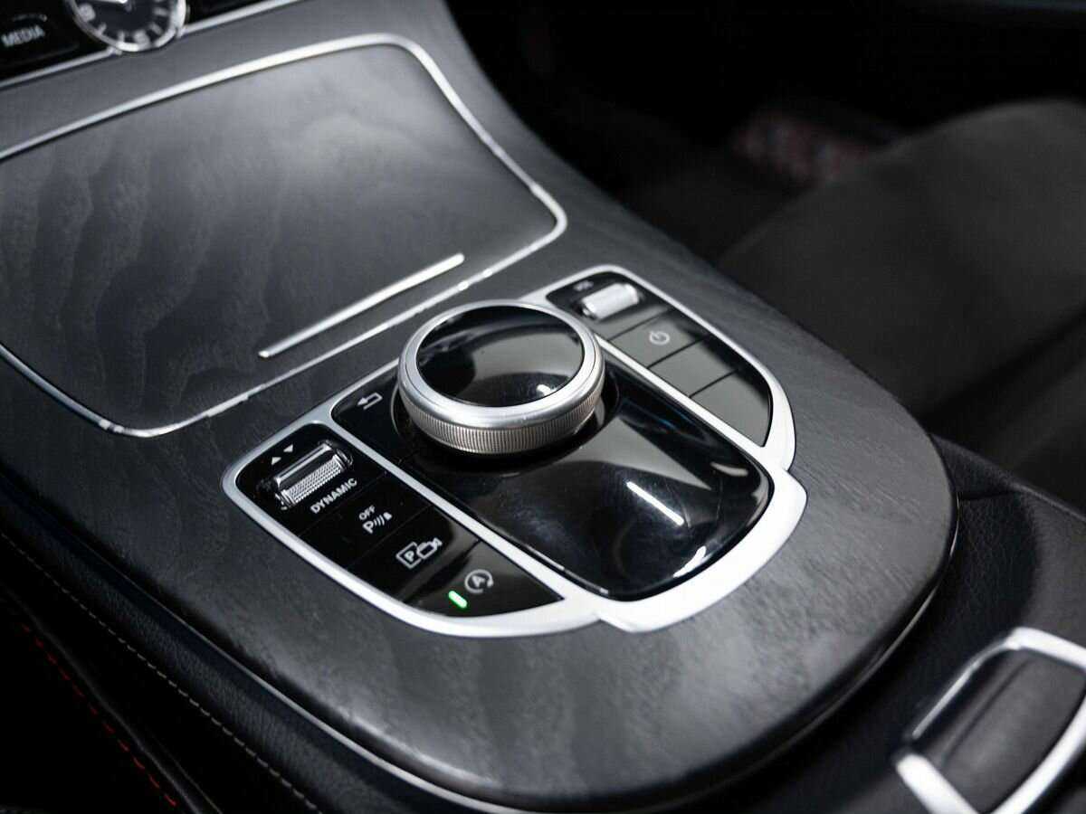 Mercedes-Benz E-Класс 2017 года с пробегом. Фото: #13