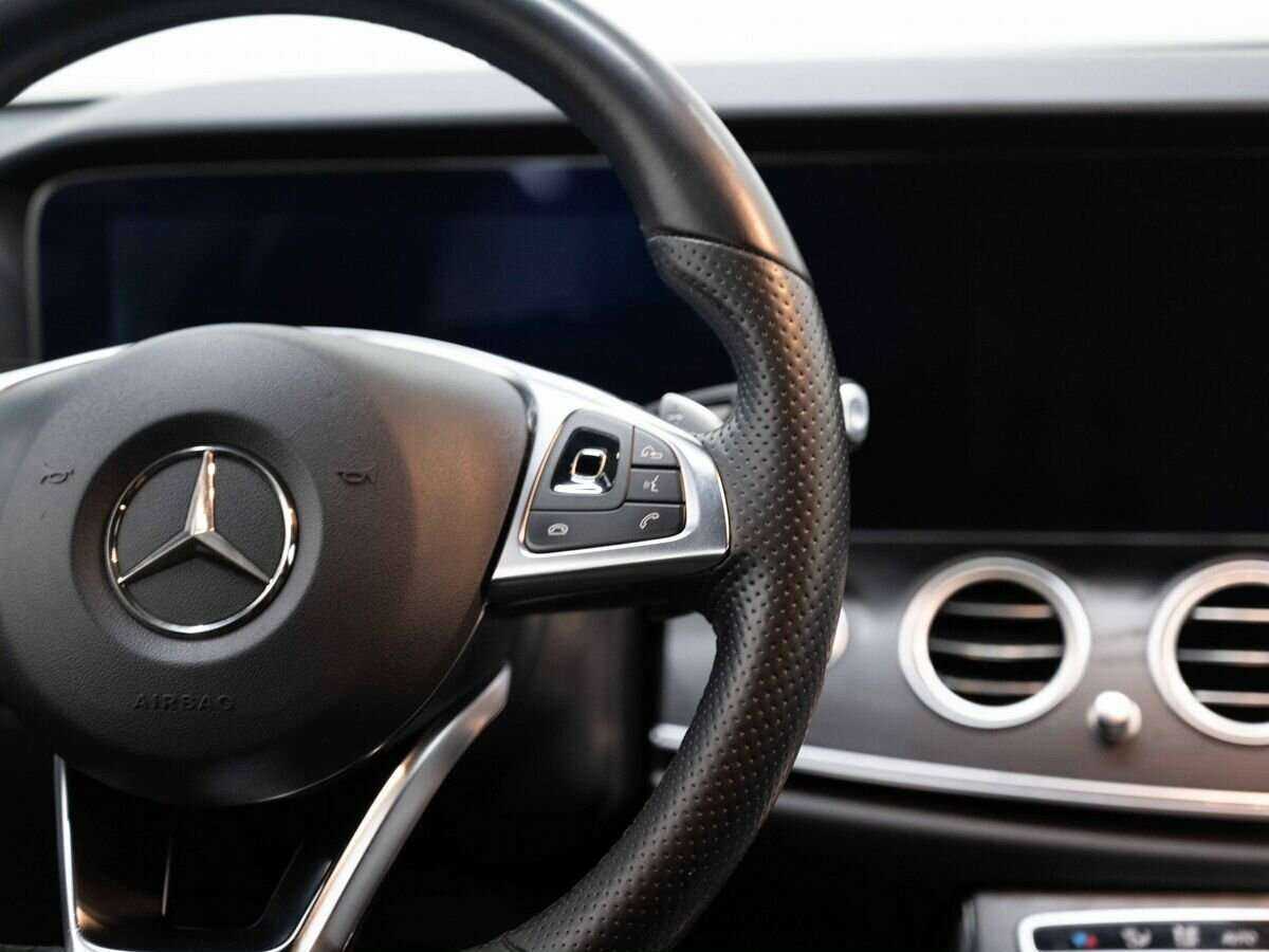 Mercedes-Benz E-Класс 2017 года с пробегом. Фото: #16
