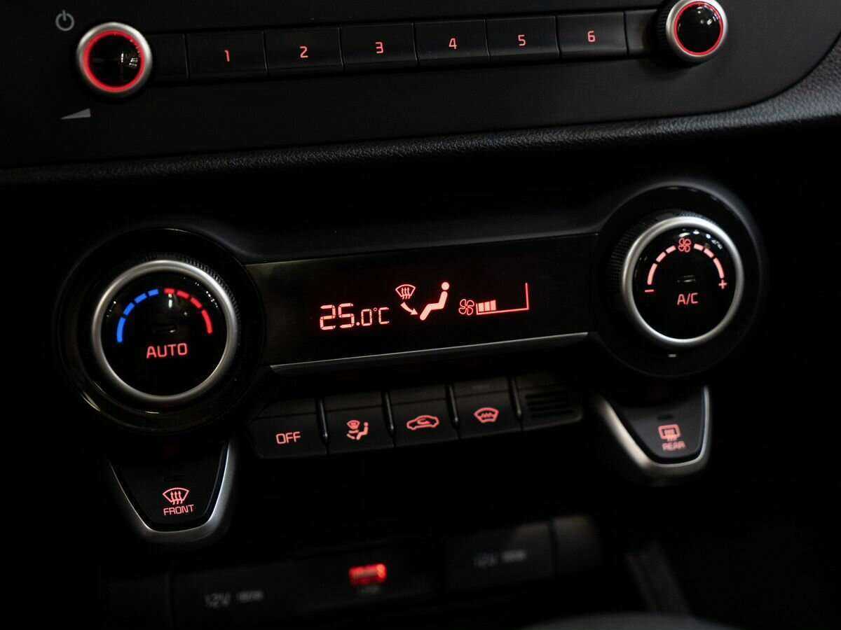 Kia Rio 2021 года с пробегом. Фото: #13