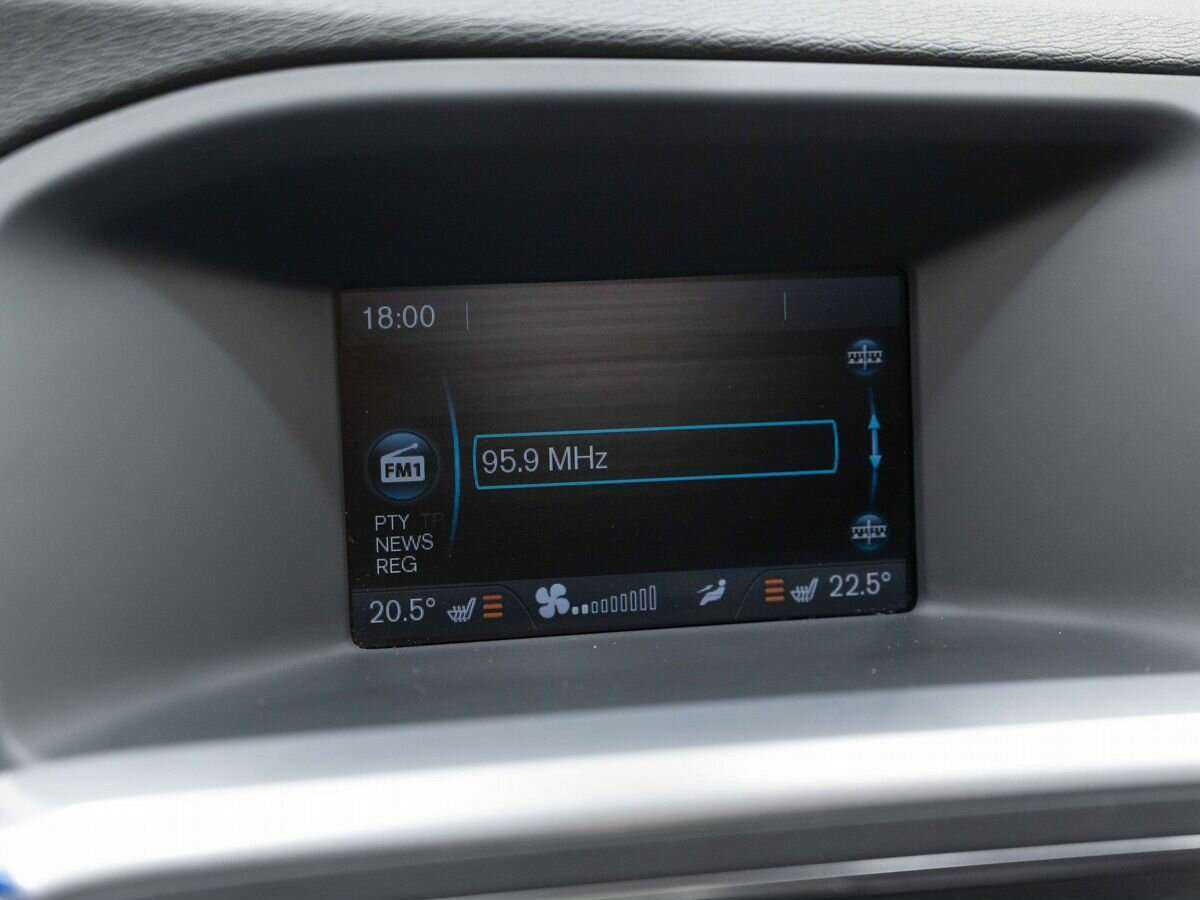 Б/У Вольво С60 2013 года. Фото: #25