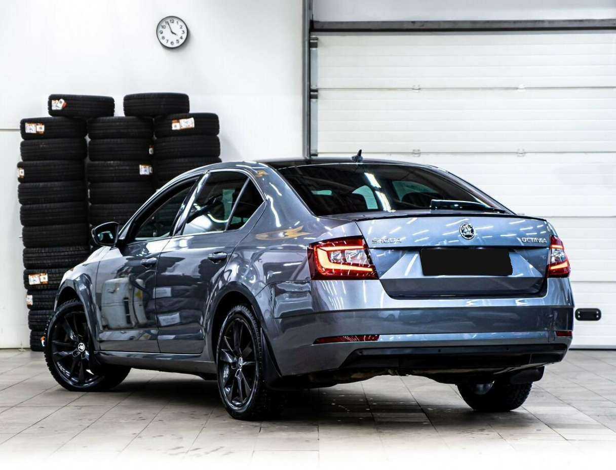 Skoda Octavia 2018 года с пробегом. Фото: #3