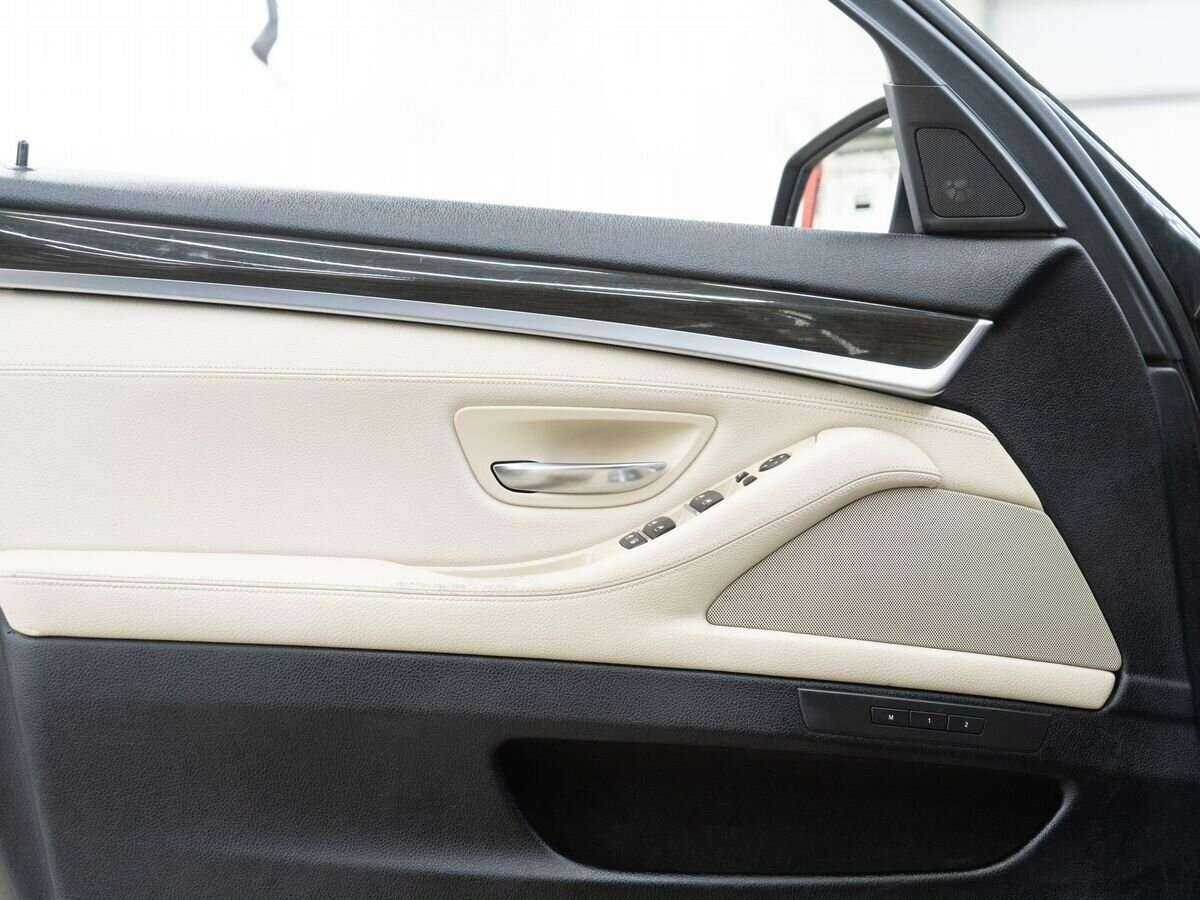 BMW 5 серии 2012 года с пробегом. Фото: #14