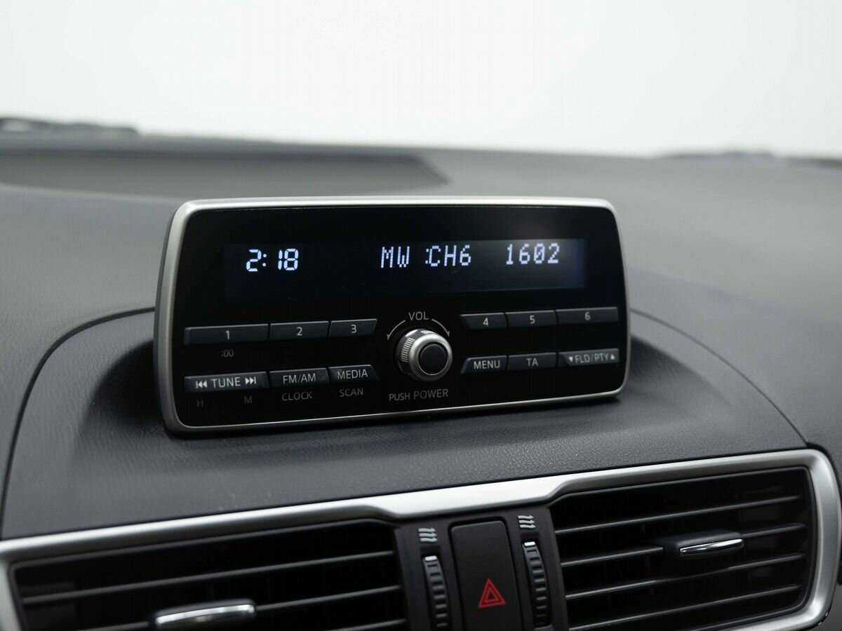 Б/У Мазда 3 2013 года. Фото: #18