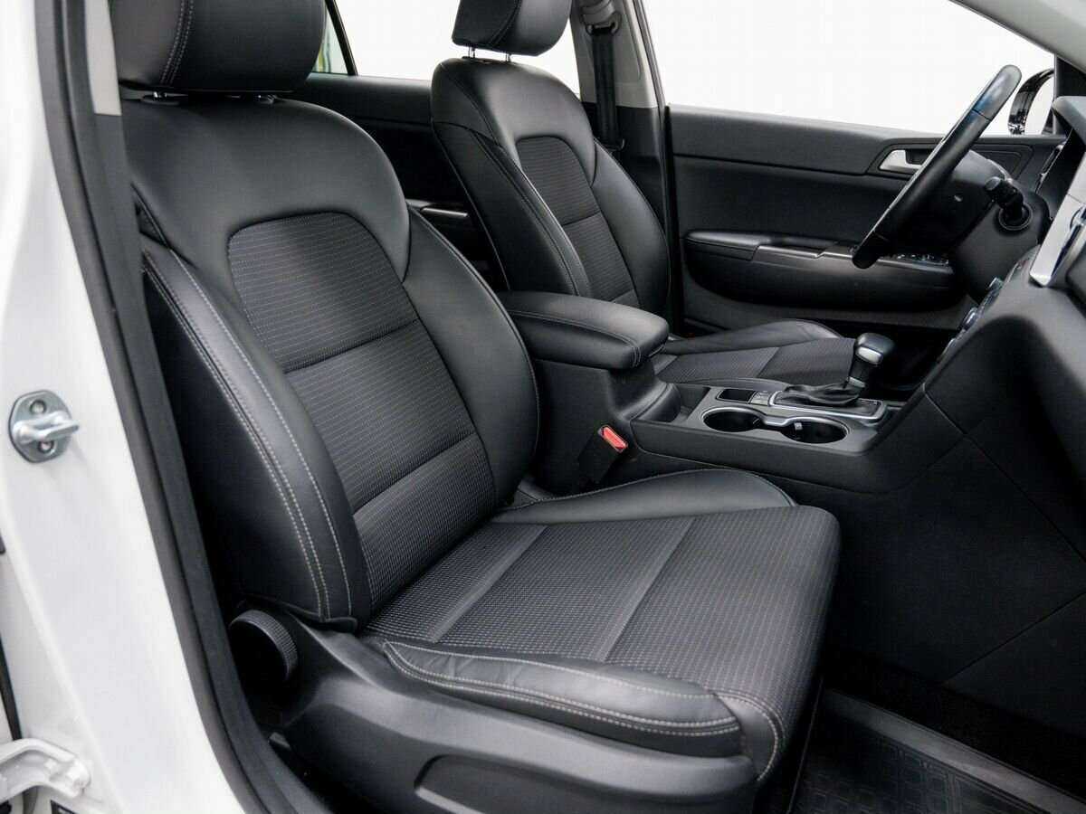 Б/У Киа Спортейдж 2018 года. Фото: #8