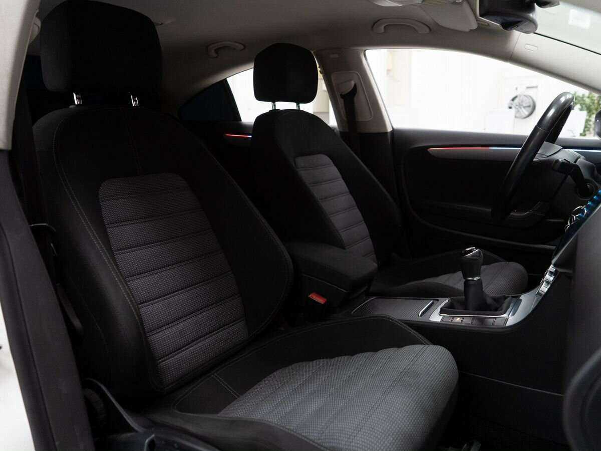 Volkswagen Passat CC 2012 года с пробегом. Фото: #8