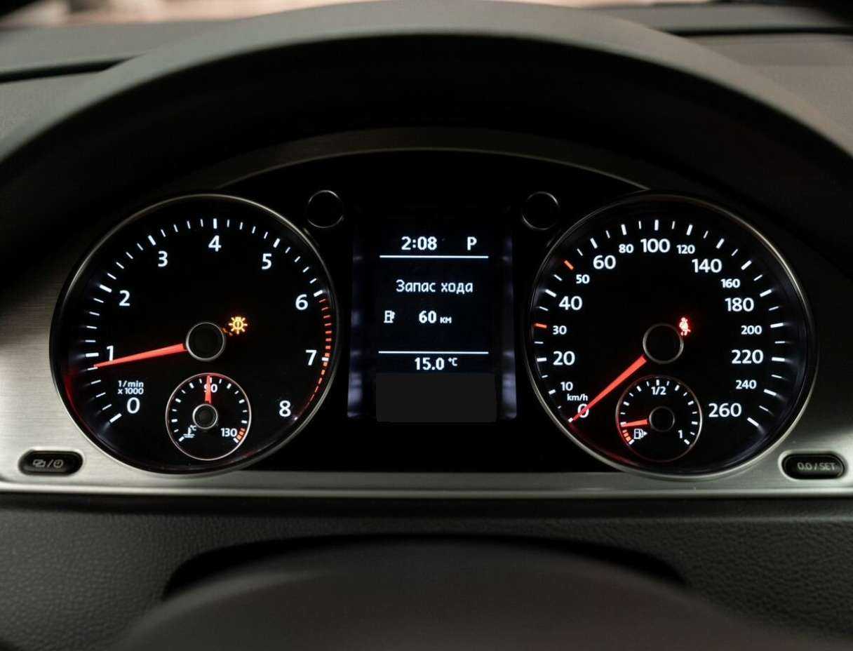 Volkswagen Passat 2013 года с пробегом. Фото: #12