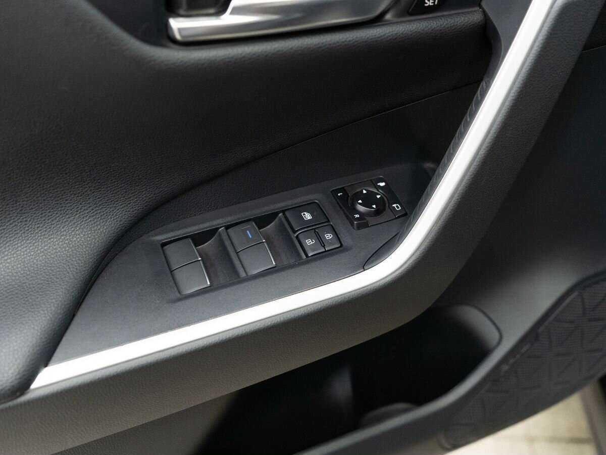 Toyota RAV4 2020 года с пробегом. Фото: #13